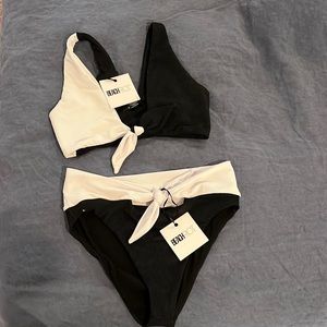 NWT: Beach Riot Bikini